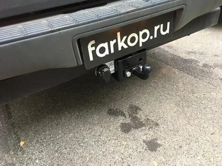Фаркоп Лидер Плюс для Toyota Hilux 2010-2015 T114-FC в Самара