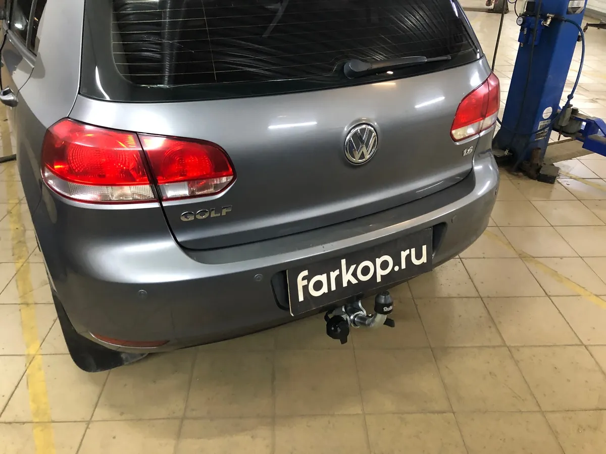 Фаркоп Galia для Volkswagen Golf 2008-2013 A038C в Самара