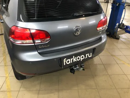 Фаркоп Galia для Volkswagen Golf 2008-2013 A038C в Самара