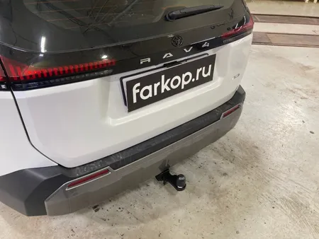 Фаркоп Berg для Toyota RAV4 2025- F.5717.002 в Самара