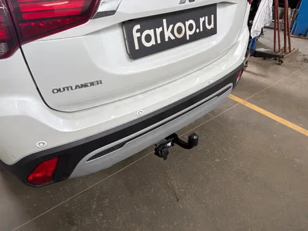 Фаркоп Berg для Mitsubishi Outlander 2012-2022 Арт. F.4013.001 F.4013.001 в Самара