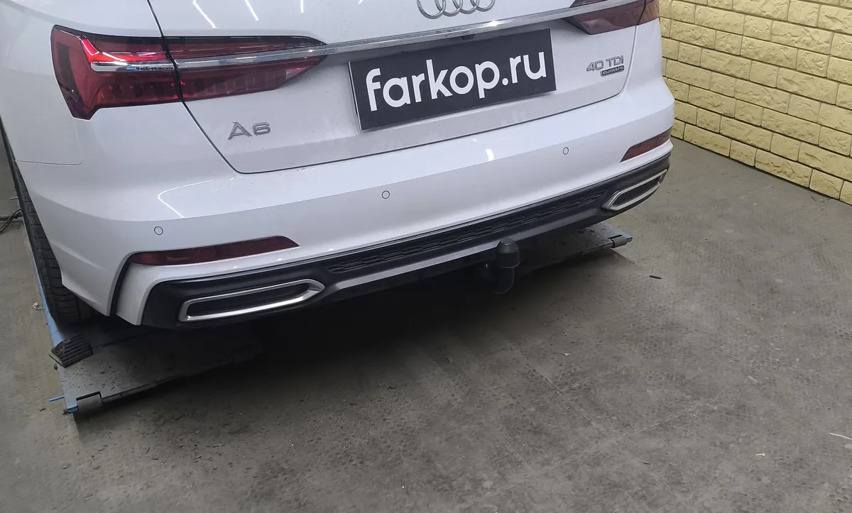 Фаркоп Galia для Audi A6 (седан, универсал) 2018- A051V в Самара