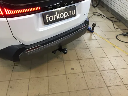 Фаркоп TowRus для Toyota RAV4 2025- 229420 в Самара