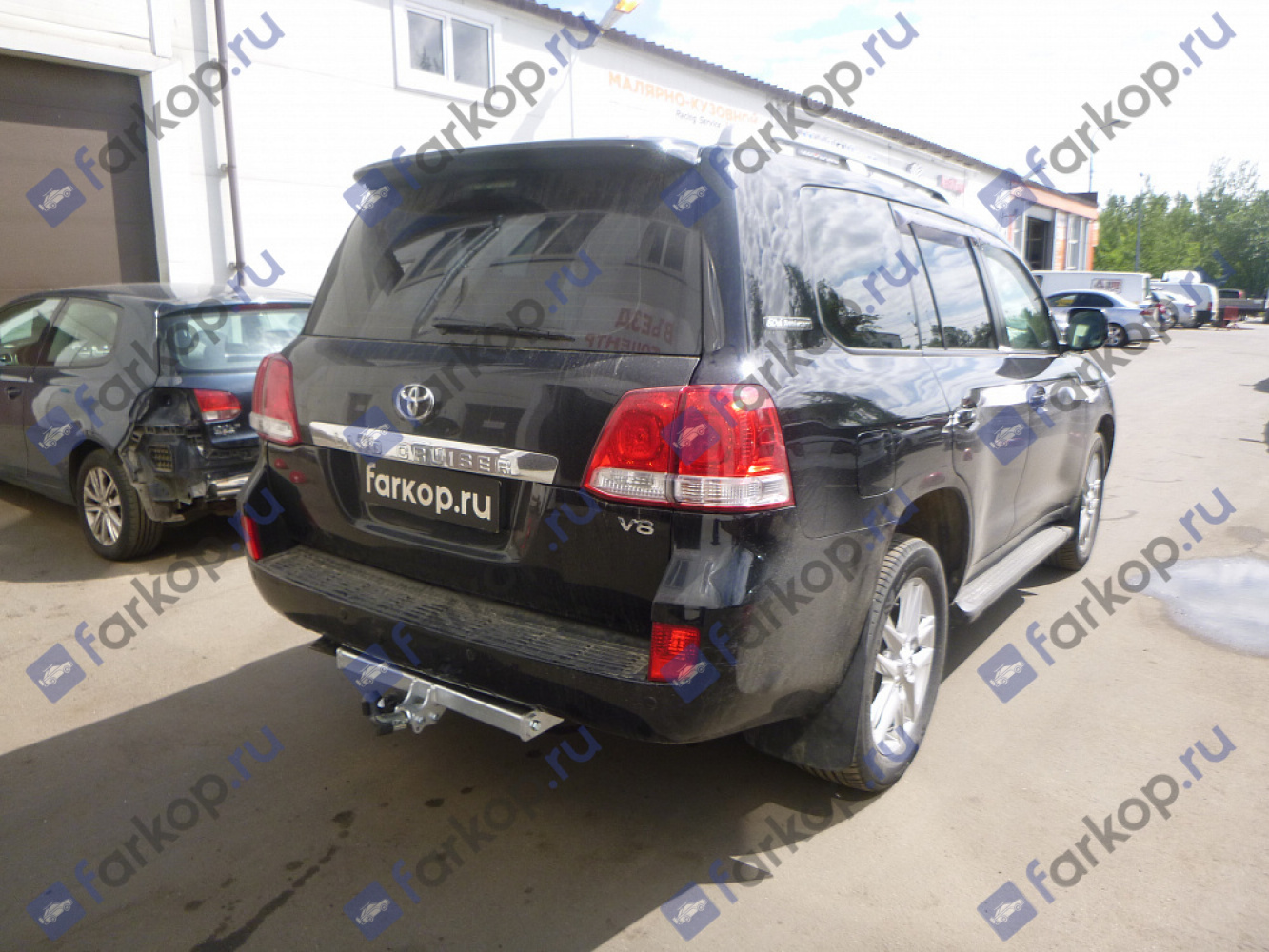 Фаркоп Galia для Toyota Land Cruiser J200 2008- T071C в 